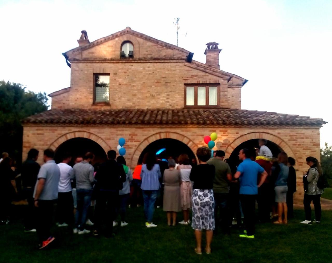 B&B La Casa Tra Gli Ulivi Civitanova Marche Exterior photo